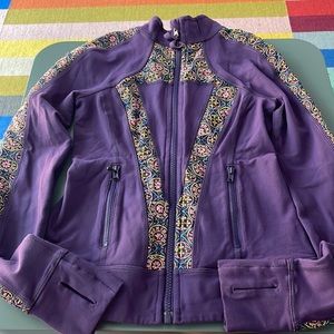 Ivivva girls zip up jacket